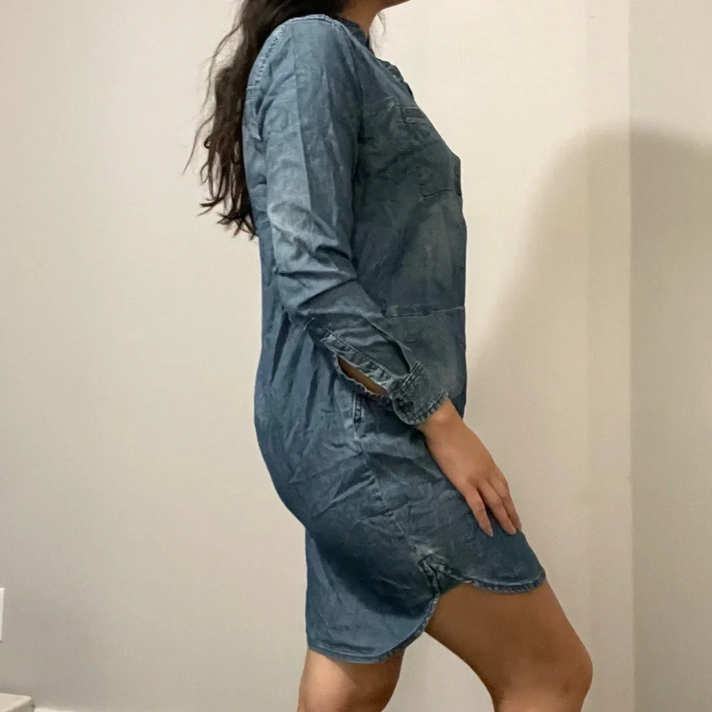 ✨ Joe Fresh Blue Jeans Shirt  Dress! Woman’s Size Small ✨ - Picture 5 of 10